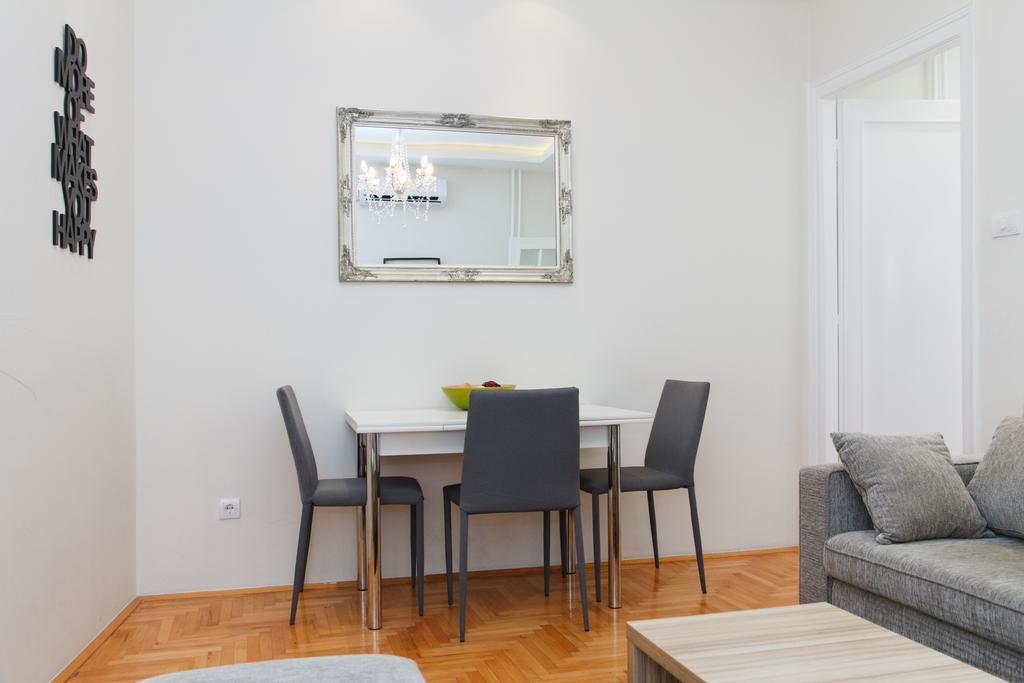 City Break Apartments Klishe Zen Belgrad Exteriör bild